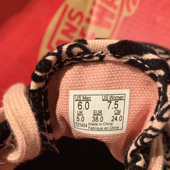 VANS Platforms - Picture 10 of 10